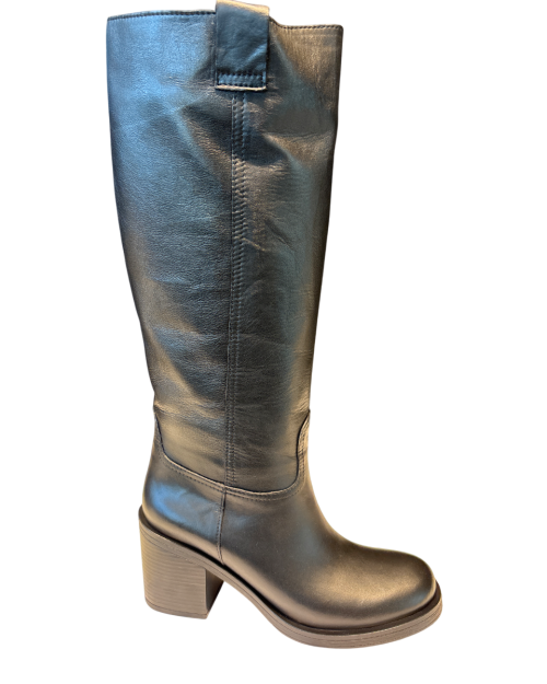 Stivale Alto Con Tacco Nero