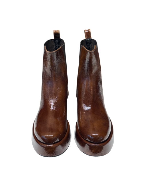 Beatles Klee Marrone