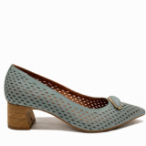 13509850-B00E-4EA2-BEA8-7D1AB2923DC7