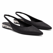 Chanel Zeppa Caroline